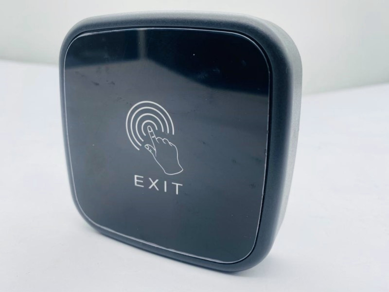 EXIT TOUCH BUTTON ( 3 X 3 )WITH LED LIGHT
